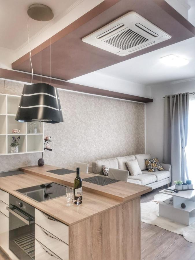 Studio Apartment "Brigita",Parking With Gate 리예카 외부 사진